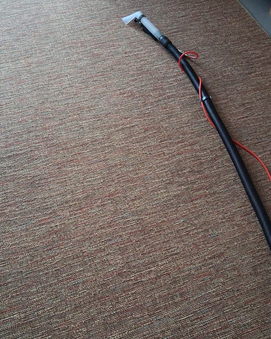 Tapete de sisal, com a escova de extração